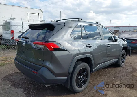 2023 Toyota Rav4 Xle from USA, damaged, VIN 2T3W1RFV2PC250927